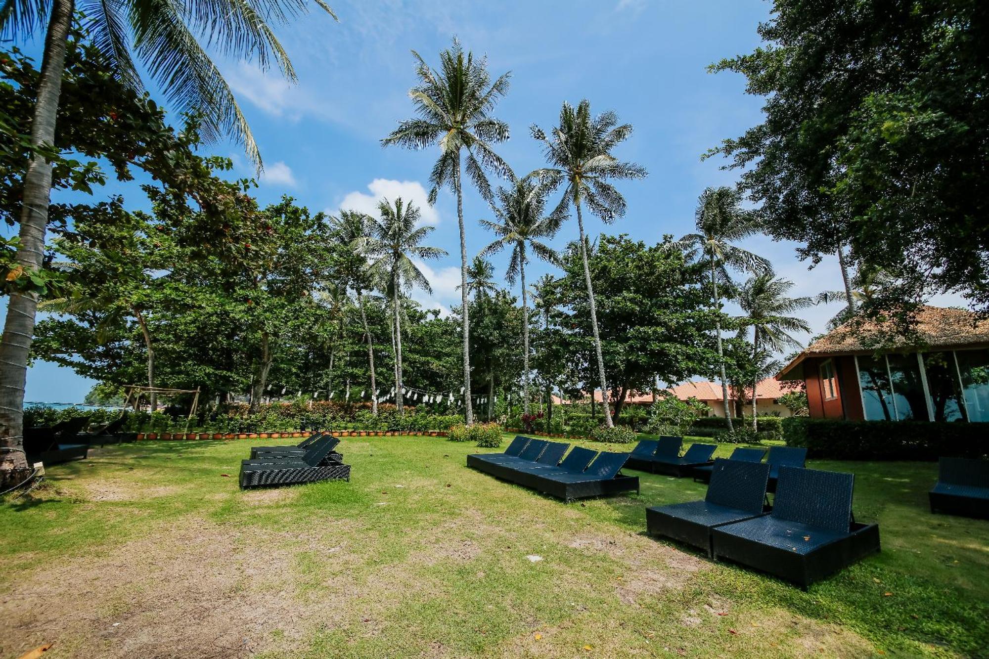 Blue Bay - Access To Pool And Beach-phuket & Krabi 5*